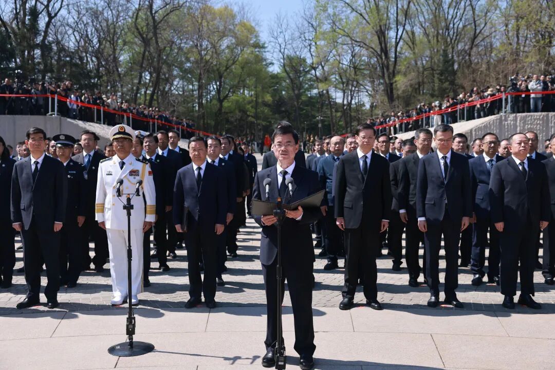 第十三批在韩中国人民志愿军烈士遗骸在沈阳安葬